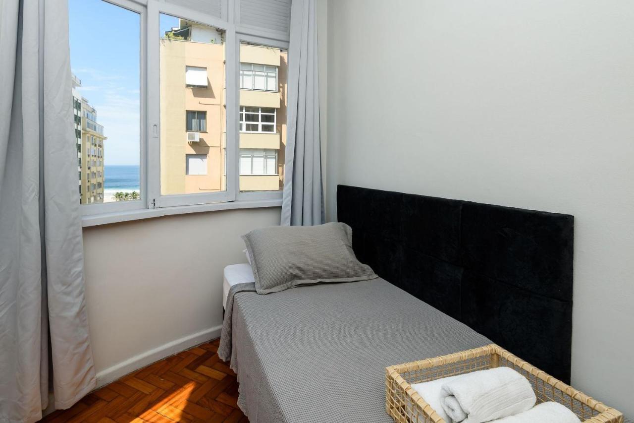 2 Quartos Em Copacabana C/ Vista-mar | Pj 135/808 Apartamento